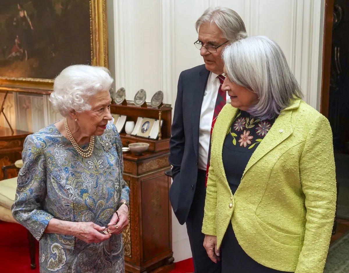 La Regina Elisabetta II riceve il Governatore Generale Mary Simon del Canada al Castello di Windsor, 15 Marzo 2022 (Buckingham Palace)