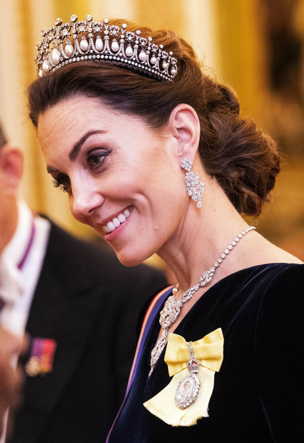 Catherine, Duchessa di Cambridge parla con gli ospiti durante una ricezione serale per membri del Corpo Diplomatico al Palazzo di Buckingham l'11 dicembre 2019 a Londra, Inghilterra (Victoria Jones - WPA Pool/Getty Images)