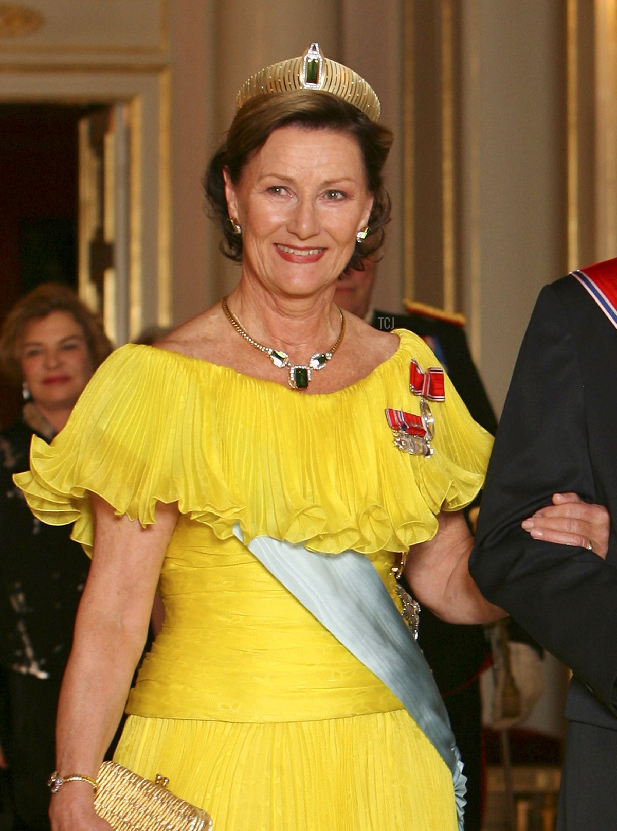 La Regina Sonja arriva per una cena di gala al Palazzo Reale di Oslo durante la visita di Stato brasiliana, 13 settembre 2007 (Hakon Mosvold Larsen/AFP via Getty Images)