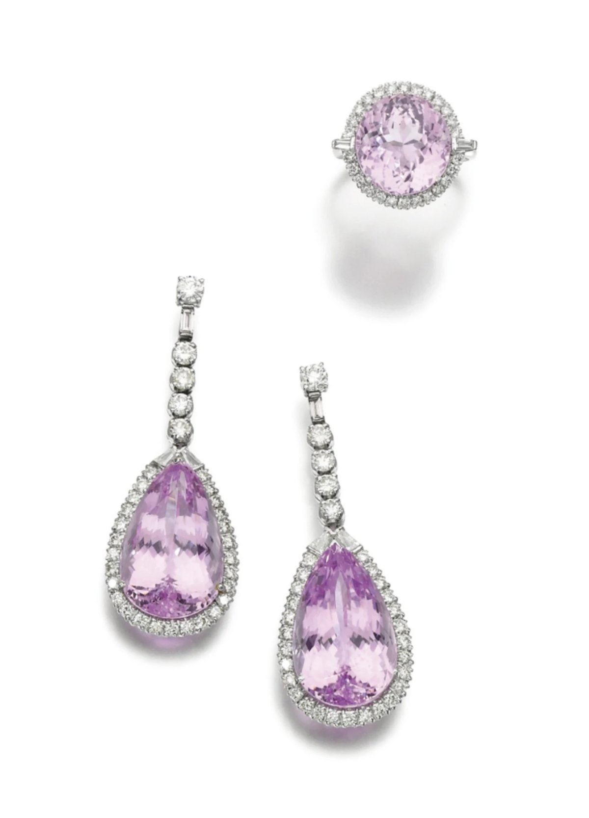 Coppia di orecchini e anello in diamante e kunzite (Sotheby's)