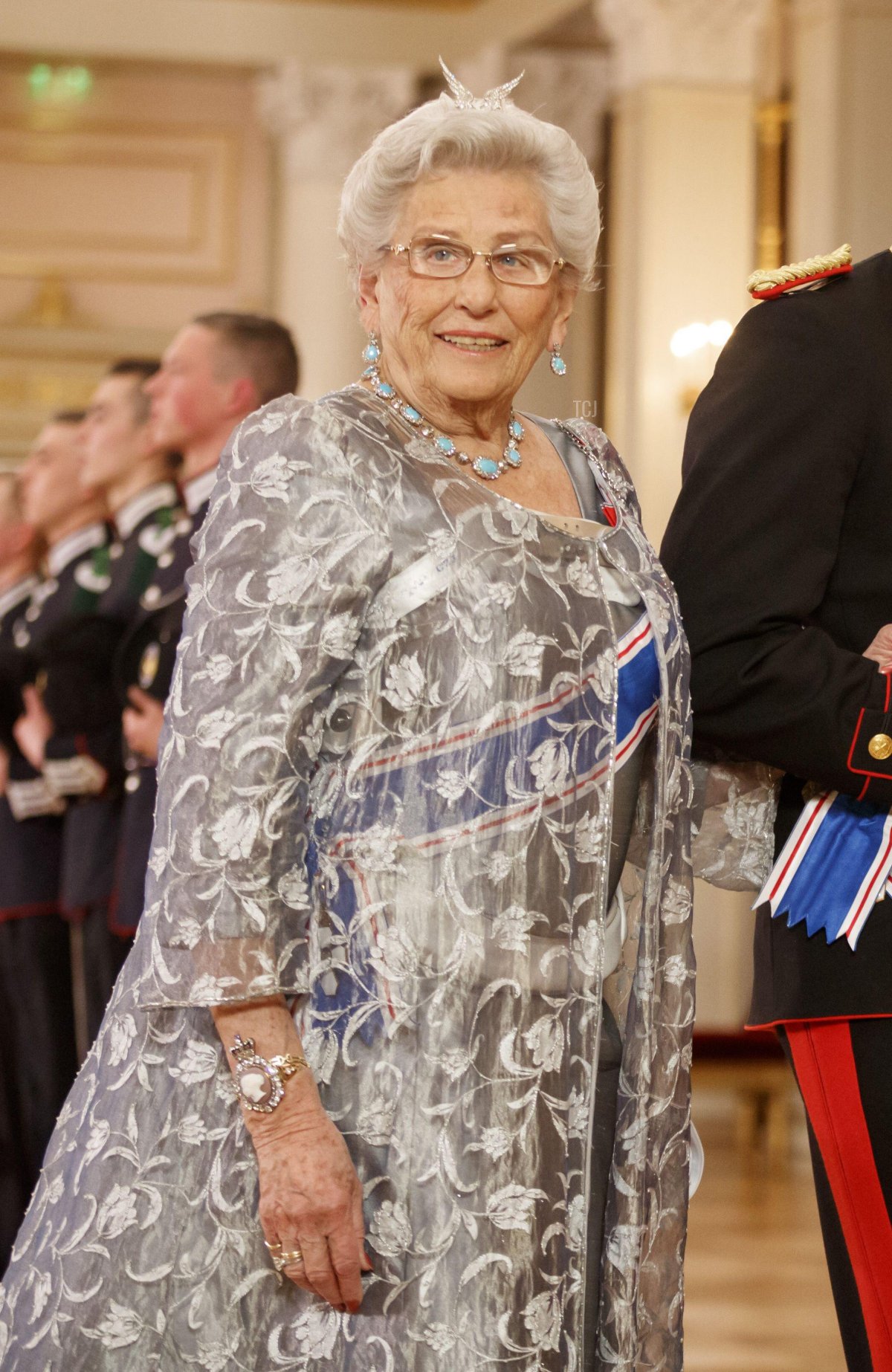 La Principessa Astrid, Mrs. Ferner arriva per la cena di gala al Palazzo Reale in occasione della visita di Stato dall'Islanda, 21 marzo 2017 (Cornelius Poppe/NTB Scanpix/Alamy)