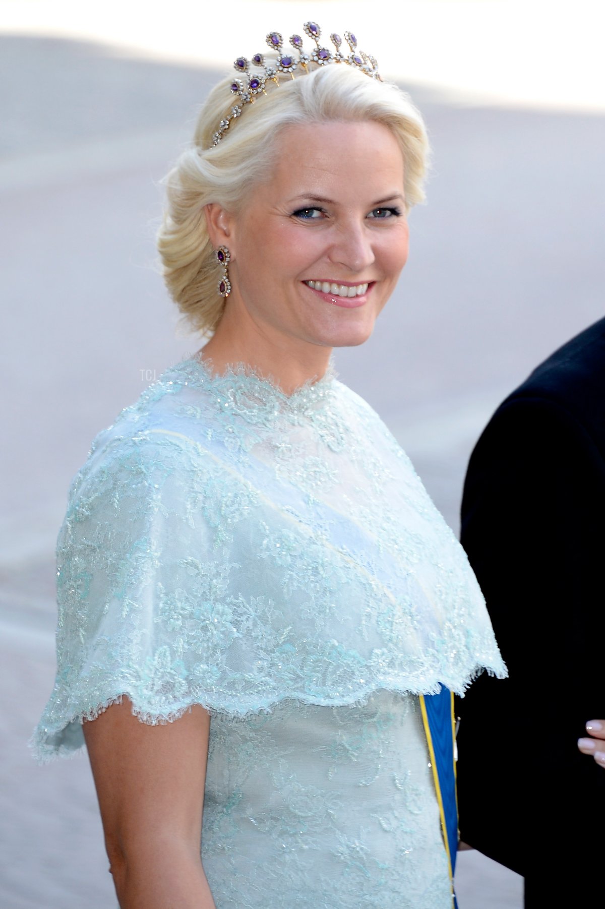 La principessa Mette-Marit di Norvegia partecipa al matrimonio della principessa Madeleine di Svezia e Christopher O'Neill l'8 giugno 2013 a Stoccolma, Svezia (Pascal Le Segretain/Getty Images)