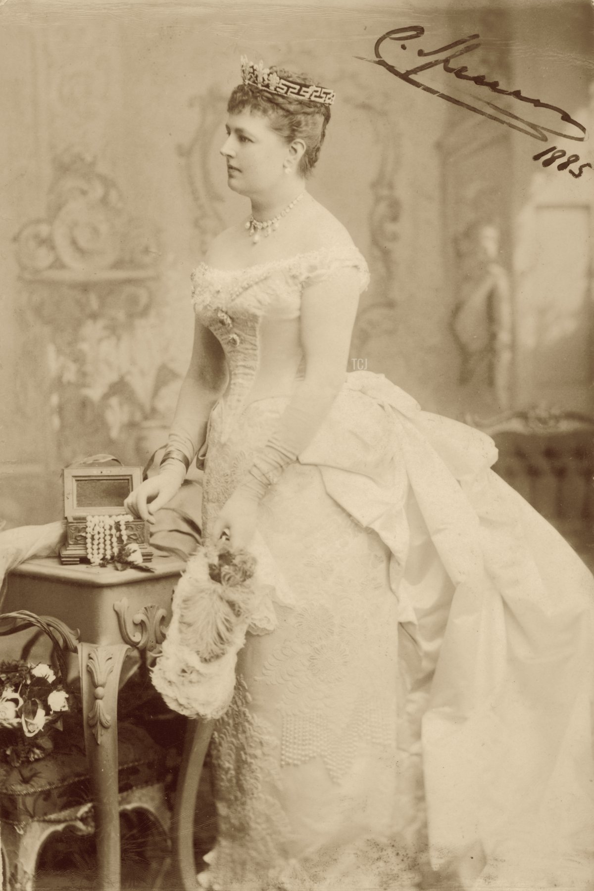 Charlotte Spencer, moglie del 5° Conte Spencer, in un ritratto risalente al 1885 (Hulton Archive/Getty Images)