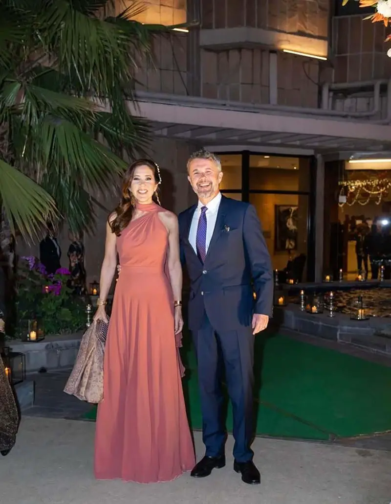 Il Crown Prince Frederik e la Crown Princess Mary di Danimarca partecipano a una cena di gala a Nuova Delhi per celebrare le relazioni diplomatiche tra Danimarca e India il 27 febbraio 2023 (Hanne Juul/Kongehuset)