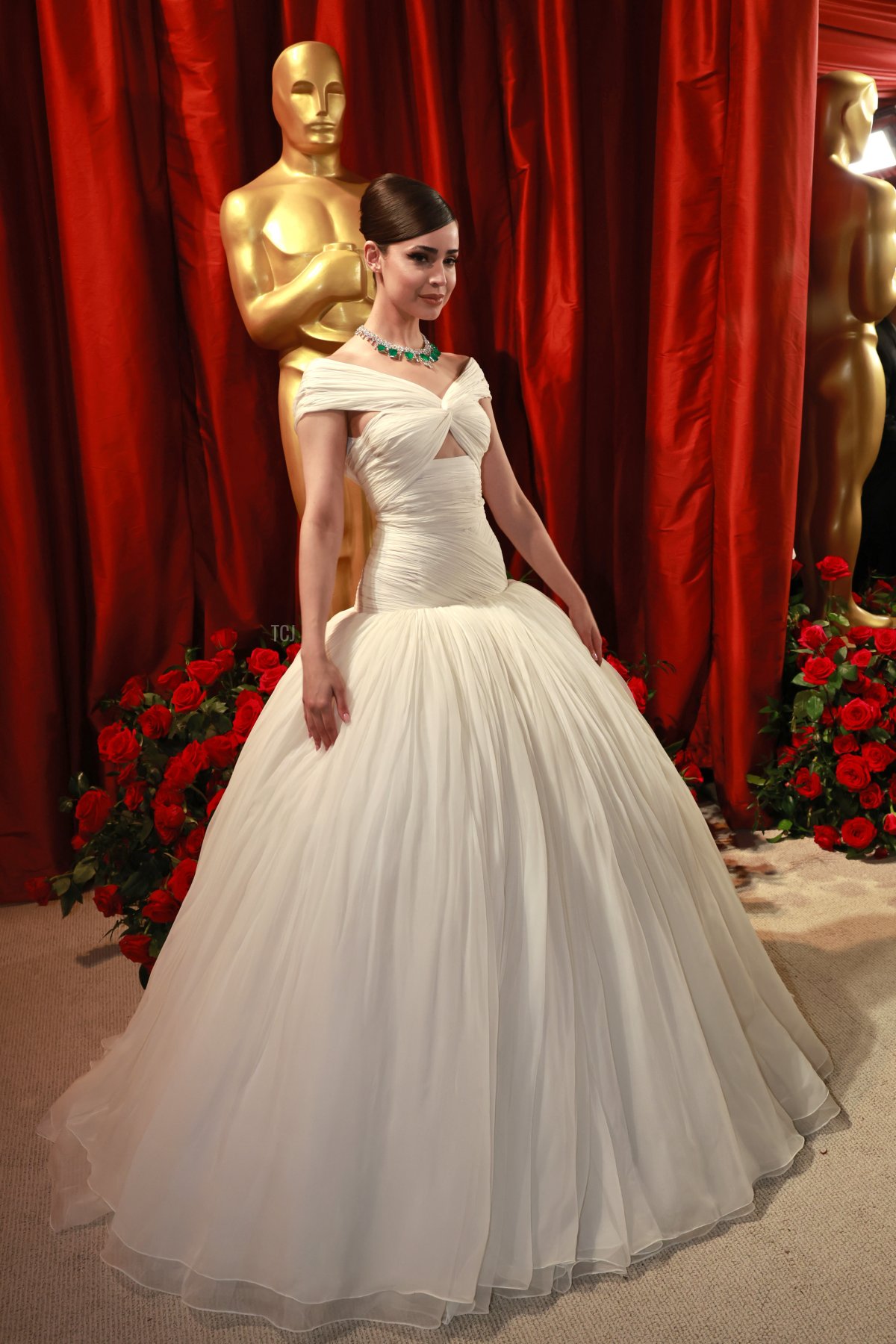 L'attrice e cantante americana Sofia Carson partecipa alla 95a edizione degli Academy Awards presso il Dolby Theatre di Hollywood, California, il 12 marzo 2023 (Emma McIntyre/Getty Images)