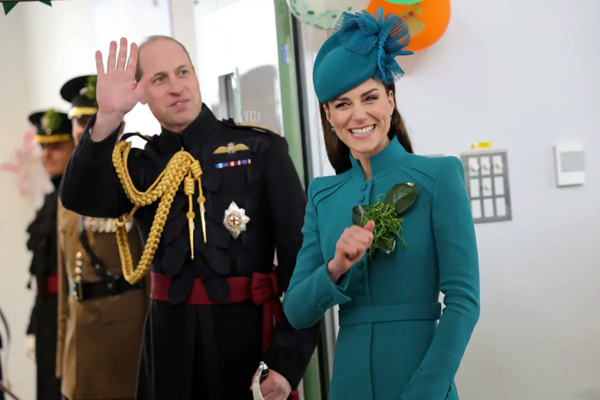 Il Principe e la Principessa del Galles si congedano dai Gardiani Irlandesi alle Caserme Mons il 17 marzo 2023 ad Aldershot, Inghilterra (Chris Jackson - WPA Pool/Getty Images)