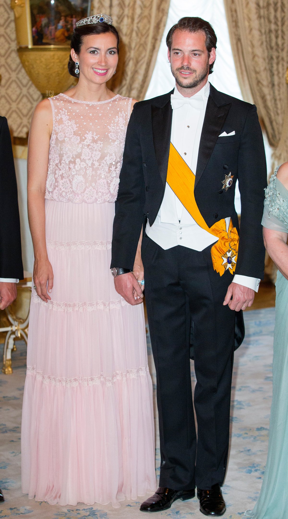 Il Principe Félix e la Principessa Claire di Lussemburgo partecipano alla reception ufficiale durante le celebrazioni della Festa Nazionale al Palazzo Granducale di Lussemburgo, 23 Giugno 2016 (Patrick van Katwijk/DPA Picture Alliance/Alamy)