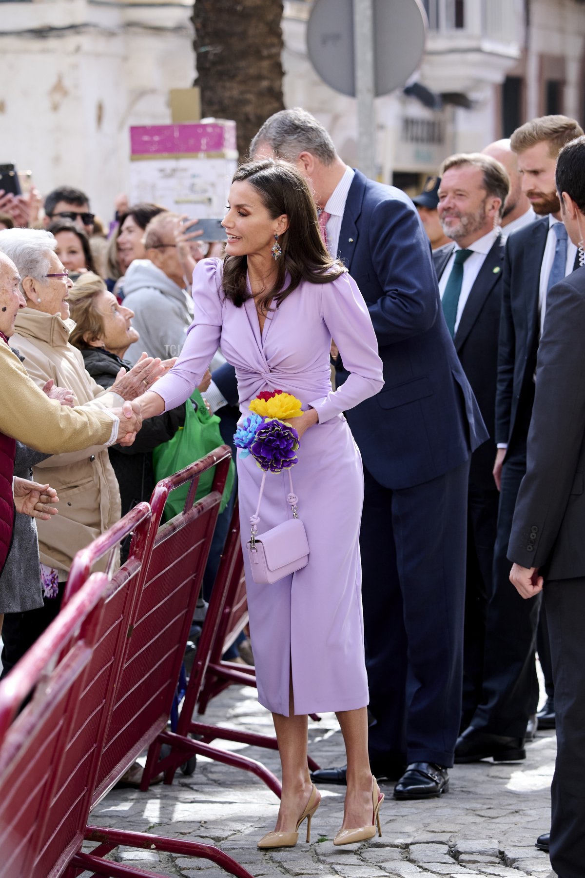 Re Felipe VI di Spagna e Regina Letizia di Spagna partecipano al IX Congresso Internazionale della Lingua Spagnola al Teatro Falla il 27 marzo 2023 a Cadice, Spagna (Carlos Alvarez/Getty Images)