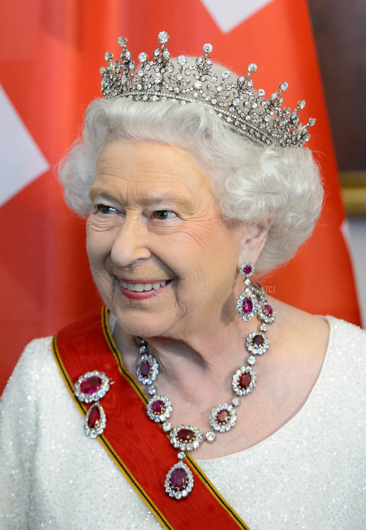 La regina Elisabetta II partecipa a un banchetto di stato il 24 giugno 2015 a Berlino, Germania (Michael Ukas - Pool /Getty Images)