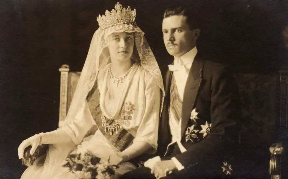 Granduchessa Charlotte di Lussemburgo e il principe Felix di Bourbon-Parma nel giorno delle loro nozze, 6 novembre 1919