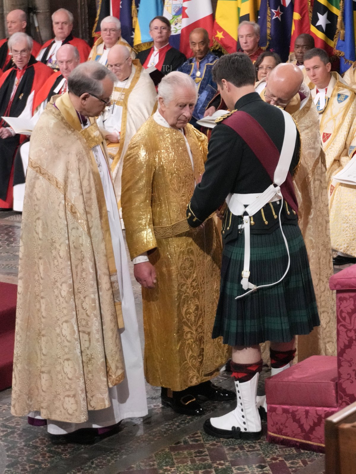 Il Re Carlo III partecipa alla cerimonia di incoronazione sua e della Regina Camilla all'Abbazia di Westminster il 6 maggio 2023 a Londra, Inghilterra (Jonathan Brady - WPA Pool/Getty Images)