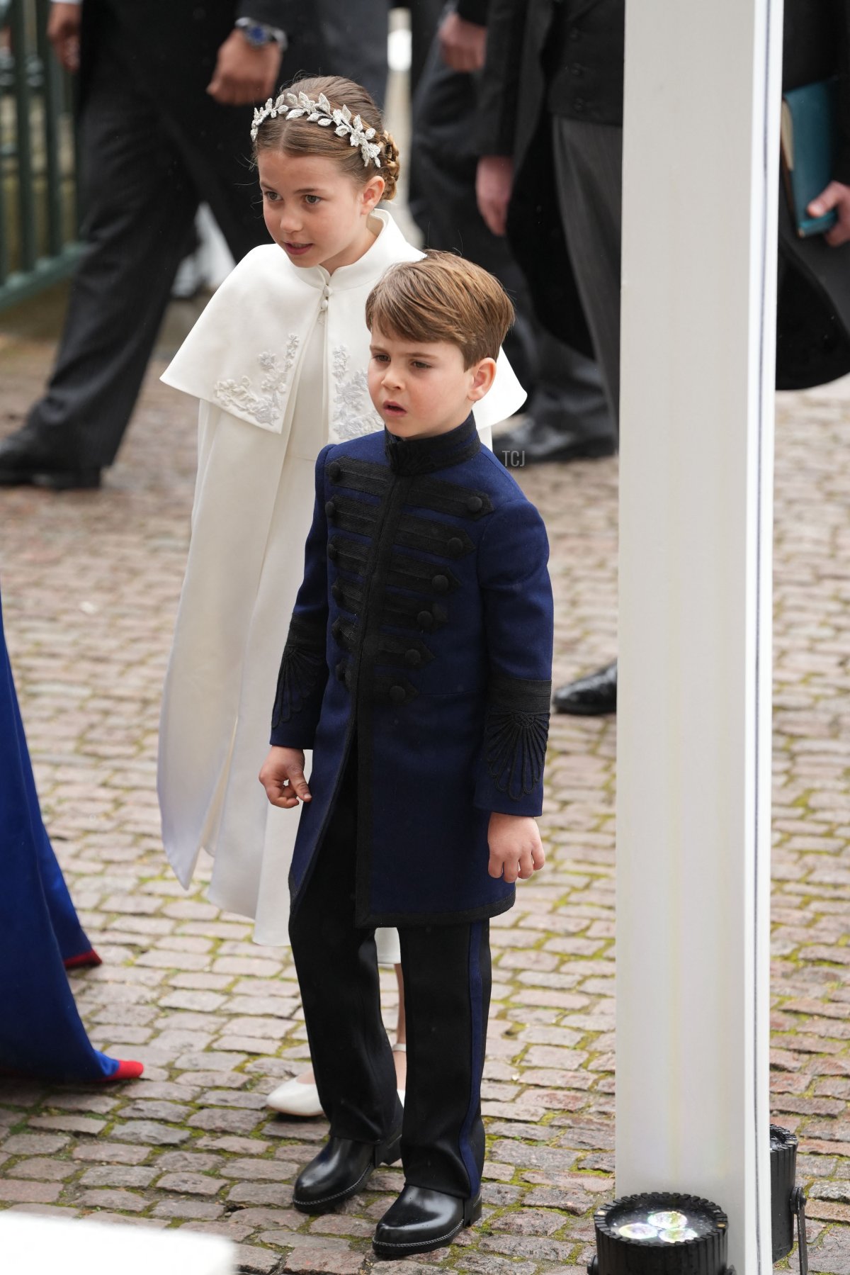 La Principessa Charlotte e il Principe Louis di Galles partecipano all'incoronazione del loro nonno, re Carlo III, all'Abbazia di Westminster, 6 maggio 2023 (DAN CHARITY/POOL/AFP tramite Getty Images)