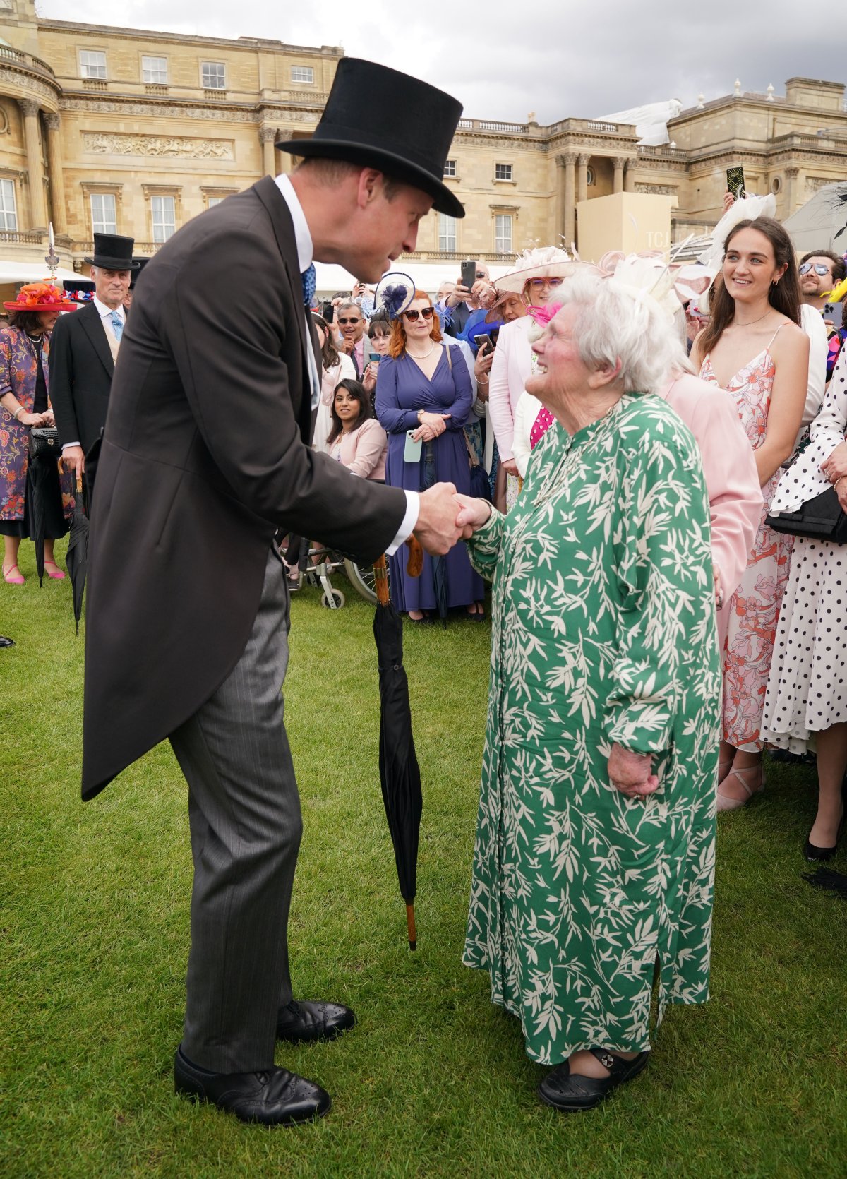 Il Principe di Galles partecipa a una festa in giardino a Buckingham Palace a Londra il 9 maggio 2023, come parte delle celebrazioni per l'incoronazione (Jonathan Brady - WPA Pool/Getty Images)