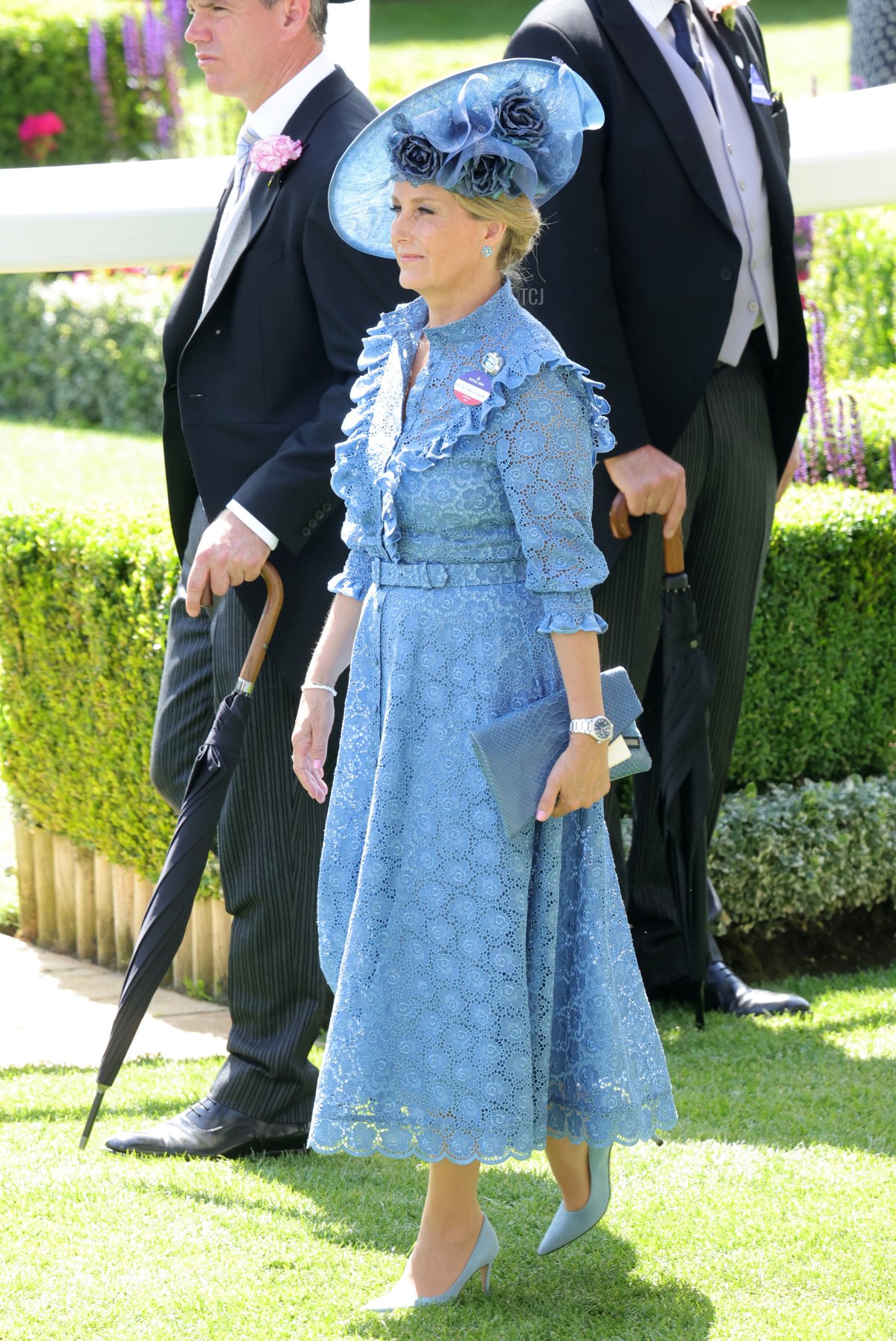 La Contessa di Wessex passeggia nell'anello della parata durante il Royal Ascot presso l'Ascot Racecourse il 15 giugno 2022 (Chris Jackson/Getty Images)