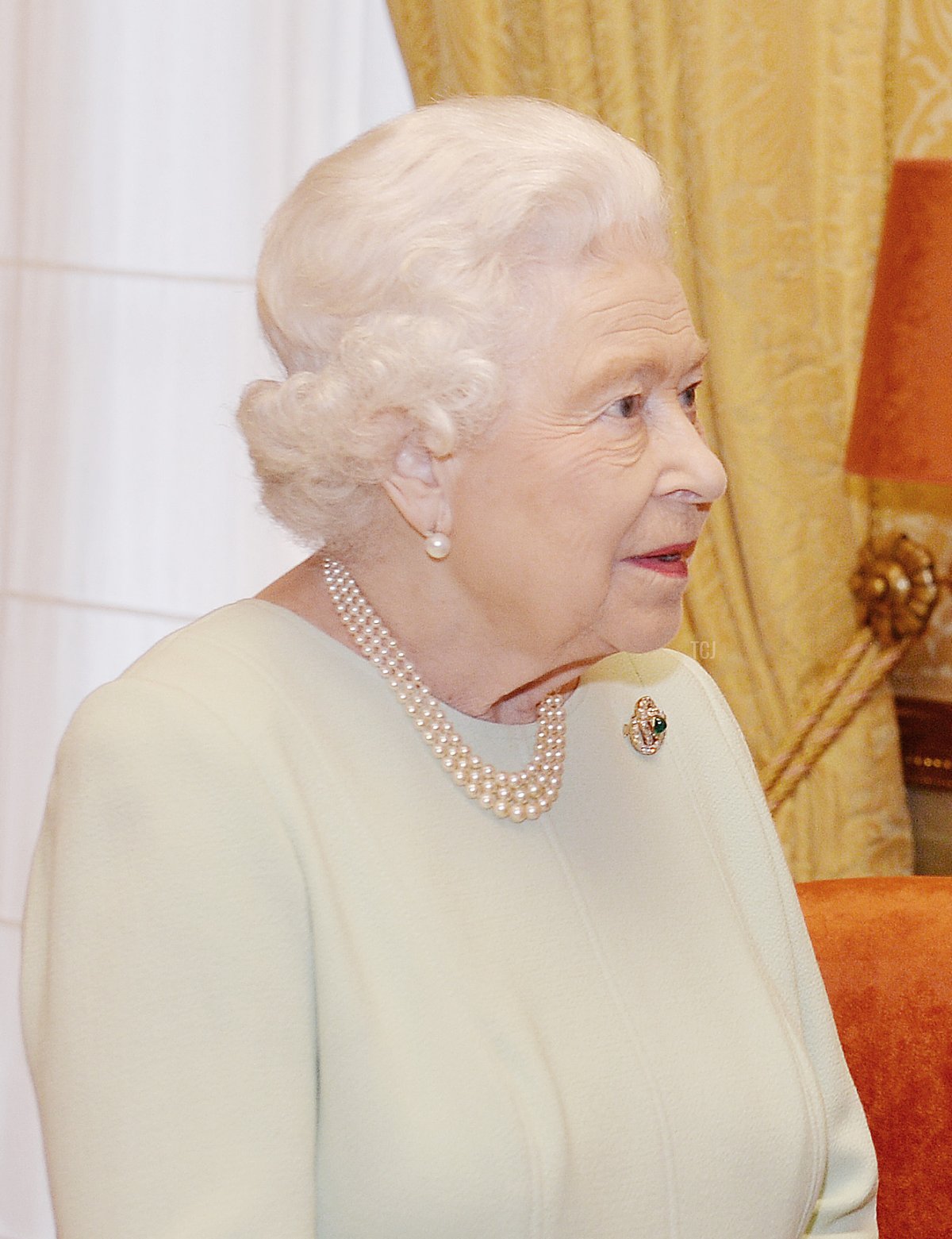 La Regina Elisabetta II del Regno Unito incontra il Segretario generale delle Nazioni Unite Ban Ki Moon a Malta, 27 novembre 2015 (John Stillwell-Pool/Getty Images)