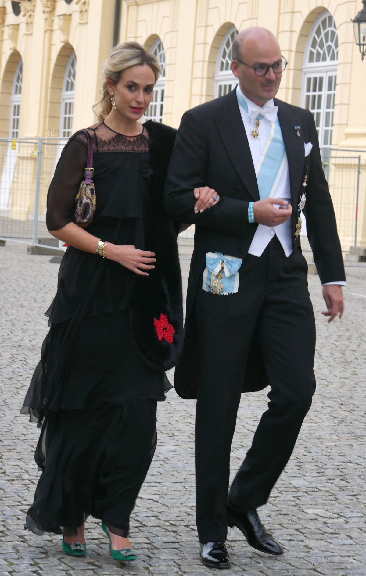 Albert, 12° Principe di Thurn e Taxis, e sua sorella, la Principessa Elisabeth, arrivano per un gala di matrimonio che celebra il Principe Ludwig di Baviera e Sophie-Alexandra Evekink a Palazzo Nymphenburg a Monaco, 20 Maggio 2023 (Fotografia © Stefan. Non riprodurre.)