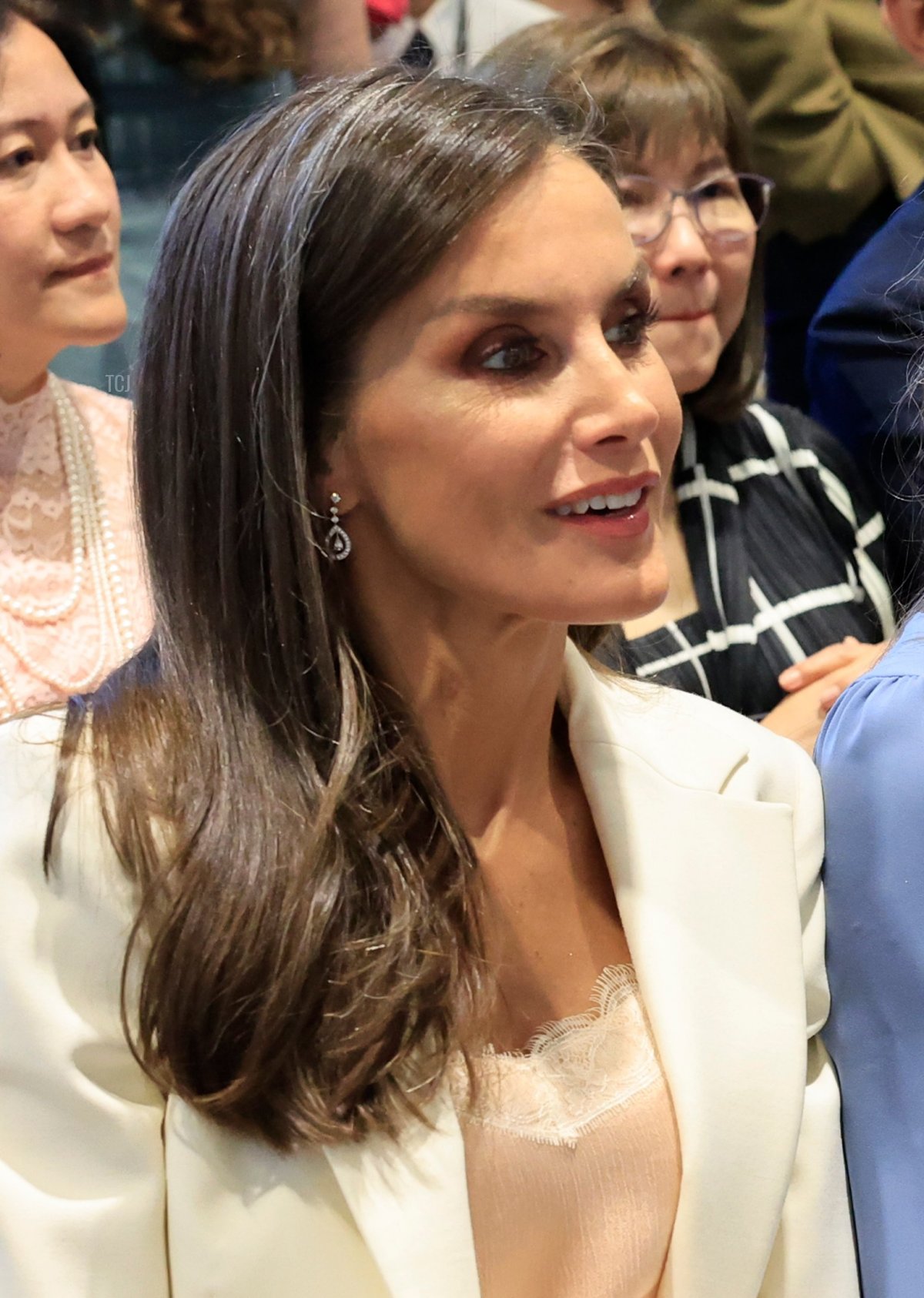 Regina Letizia di Spagna partecipa alla laurea della Principessa Leonor al UWC Atlantic College il 20 maggio 2023 a Llantwit Major, Galles (Handout/Spagnolo Royal Household tramite Getty Images)