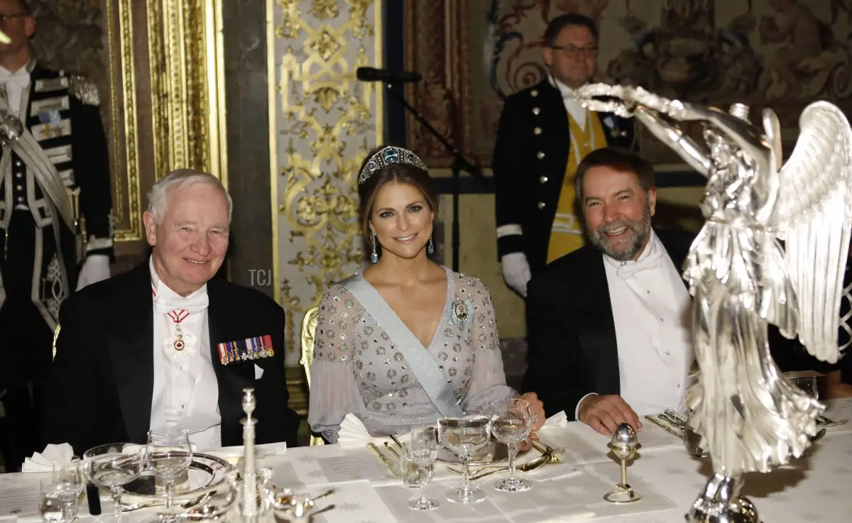 La principessa Madeleine di Svezia partecipa a un banchetto di stato al Palazzo Reale di Stoccolma durante una visita di stato di David Johnston, Governatore Generale del Canada, il 20 febbraio 2017 (Christine Olsson/TT News Agency/Alamy)