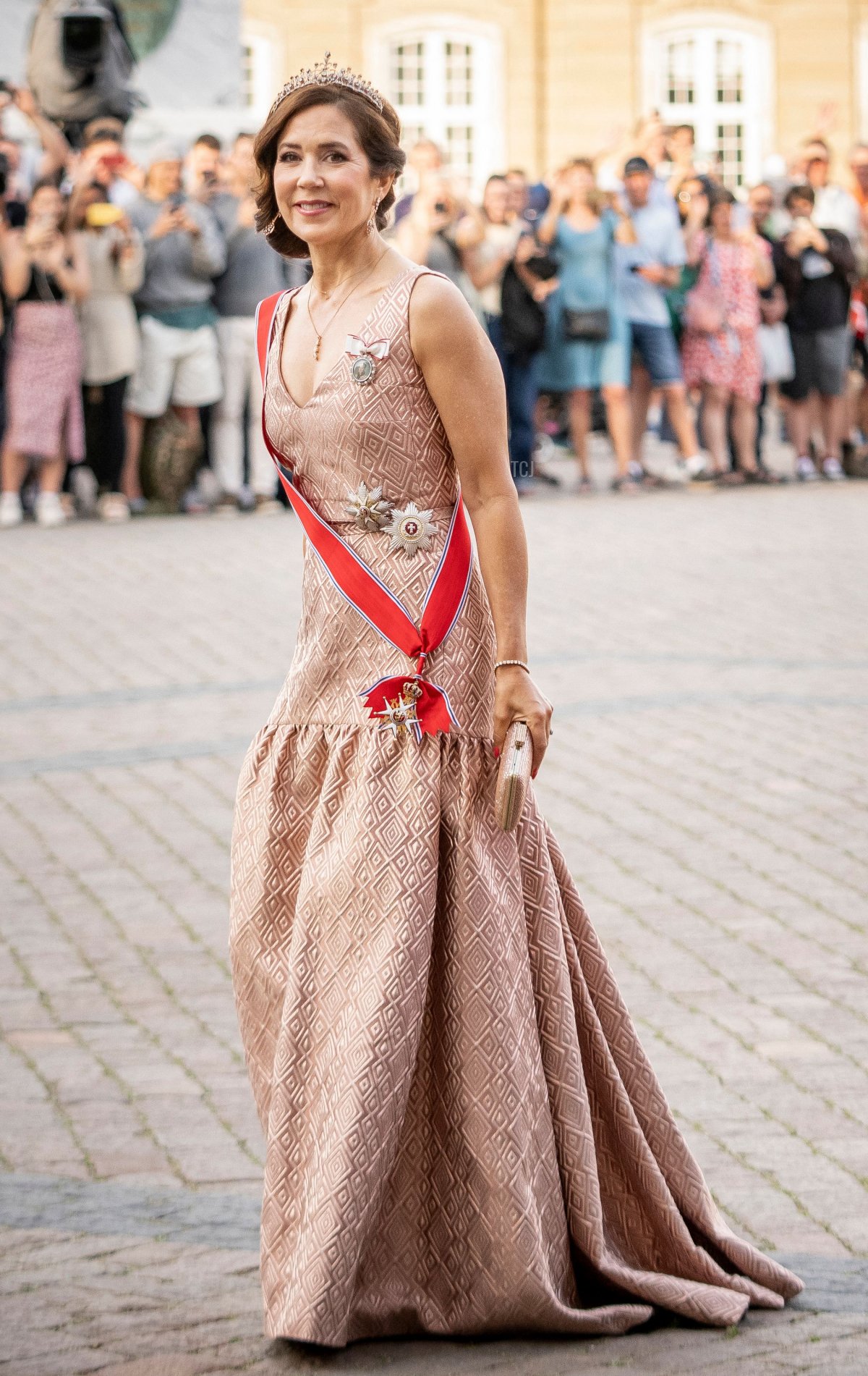 Crown Princess Mary of Denmark arrives ahead of a gala dinner at Amalienborg Palace in Copenhagen on June 15, 2023 (MADS CLAUS RASMUSSEN/Ritzau Scanpix/AFP via Getty Images)