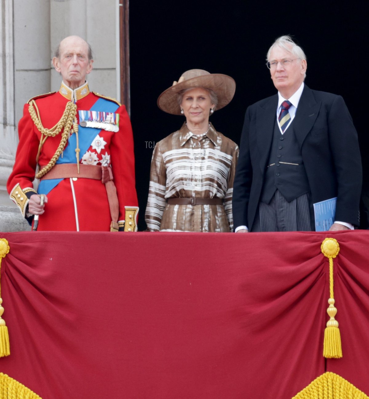 Il Duca di Kent e il Duca e la Duchessa di Gloucester sono ritratti sul balcone di Buckingham Palace durante il Trooping the Colour, 17 giugno 2023 (Chris Jackson/Getty Images)