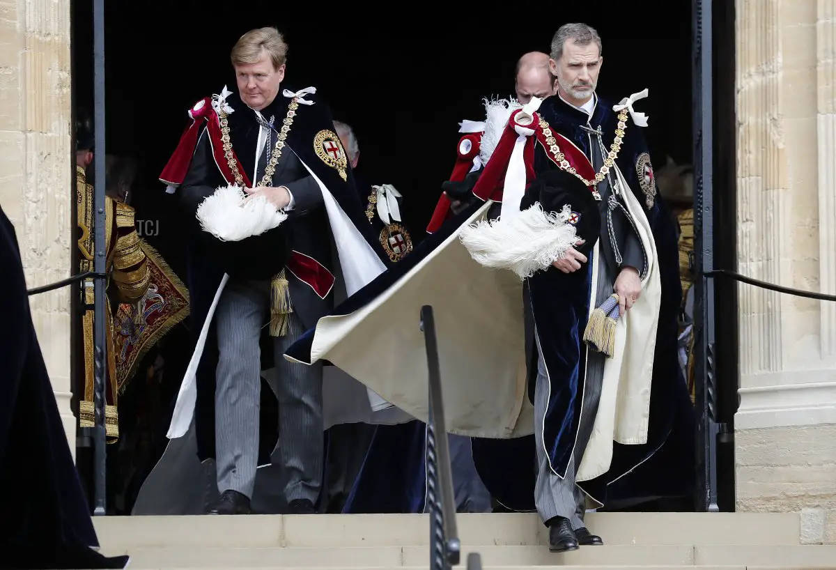 Il Re Willem-Alexander dei Paesi Bassi e il Re Felipe VI di Spagna lasciano il servizio dell'Ordine della Giarrettiera il 17 giugno 2019 a Windsor, Inghilterra (Frank Augstein - WPA Pool/Getty Images)