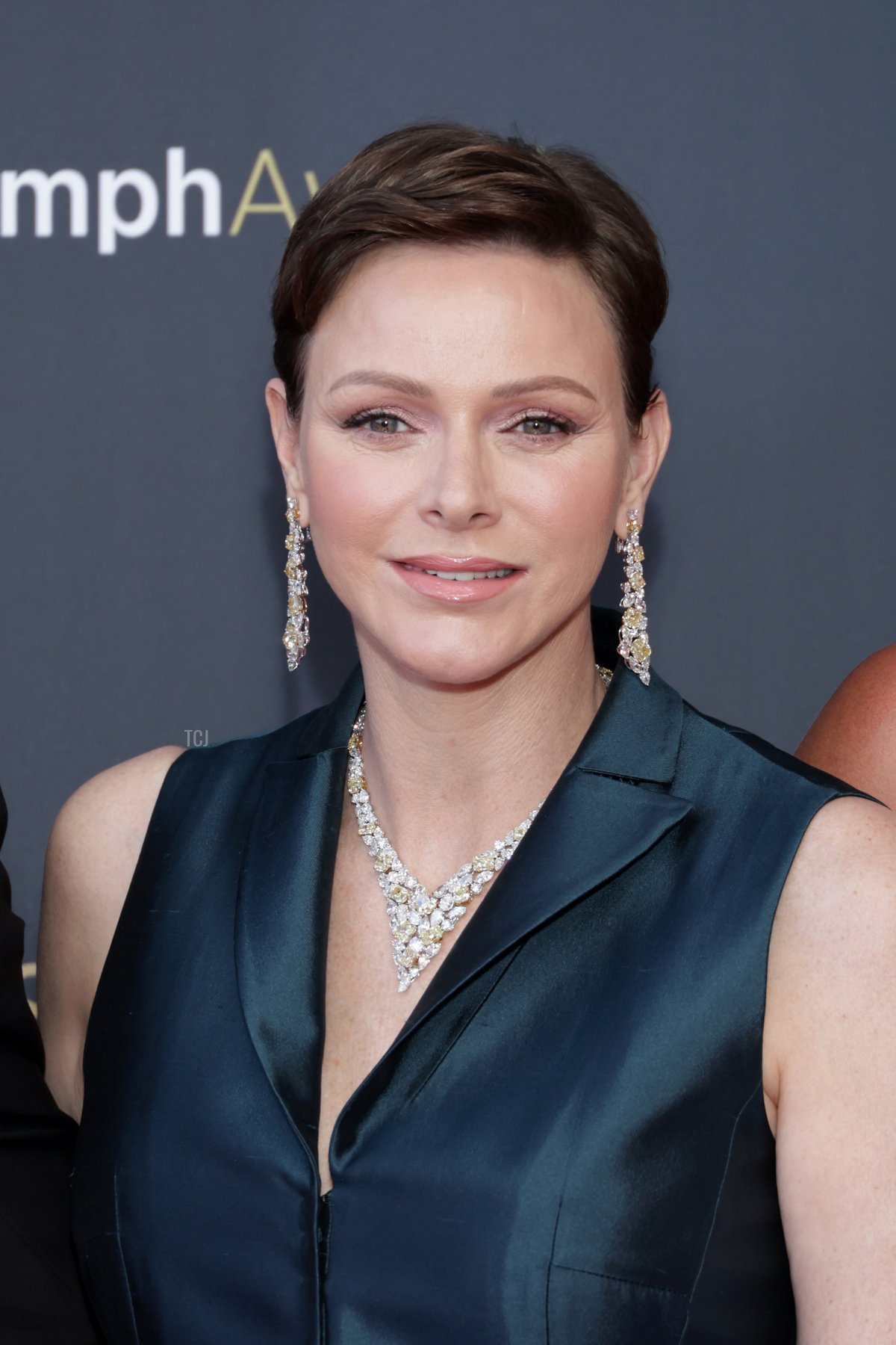 La Principessa Charlene di Monaco partecipa alla cerimonia di premiazione dei Golden Nymph Awards durante il 62° Festival della Televisione di Monte-Carlo a Monaco il 20 giugno 2023 (Pascal Le Segretain/Getty Images)