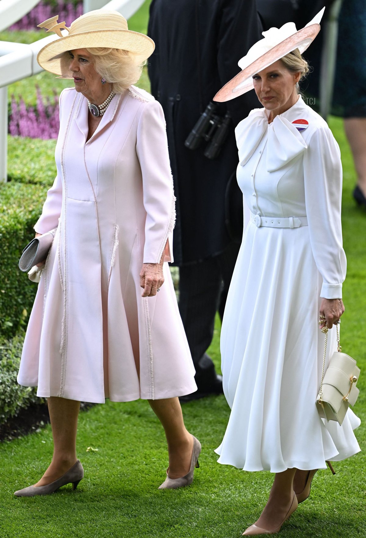 Regina Camilla e Duchessa di Edimburgo partecipano al secondo giorno di Royal Ascot all'ippodromo di Ascot il 21 giugno 2023 in Ascot, Inghilterra (JUSTIN TALLIS/AFP via Getty Images)