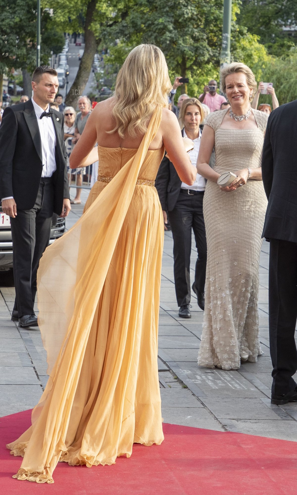 La Regina dei Paesi Bassi e la Regina dei Belgi partecipano a un concerto a Flagey il 21 giugno 2023 (NICOLAS MAETERLINCK/BELGA MAG/AFP via Getty Images)