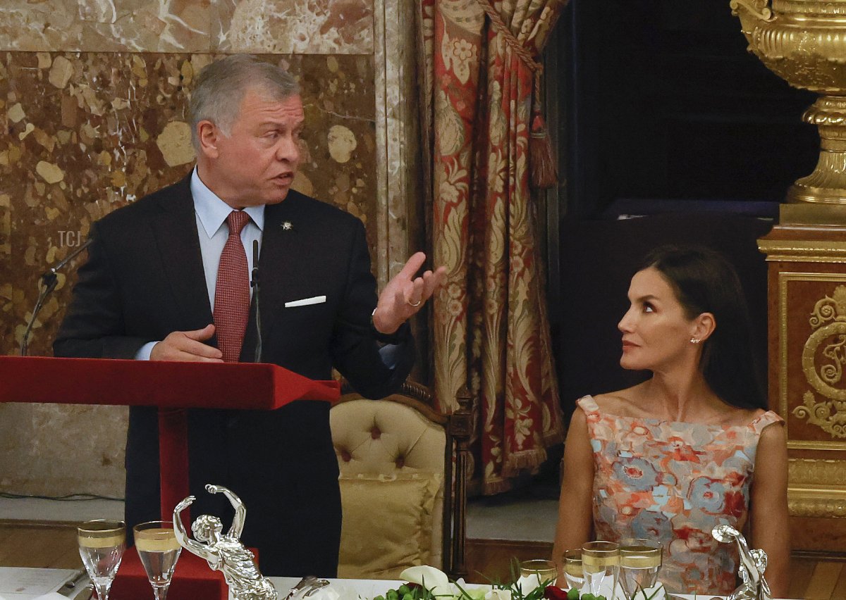 Il Re di Giordania e la Regina di Spagna partecipano a un pranzo al Palazzo Reale di Madrid il 19 giugno 2023 (JUANJO MARTIN/POOL/AFP tramite Getty Images)