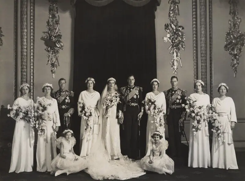 Il Duca e la Duchessa di Kent con il loro corteo nuziale, novembre 1934 (© National Portrait Gallery, Londra)