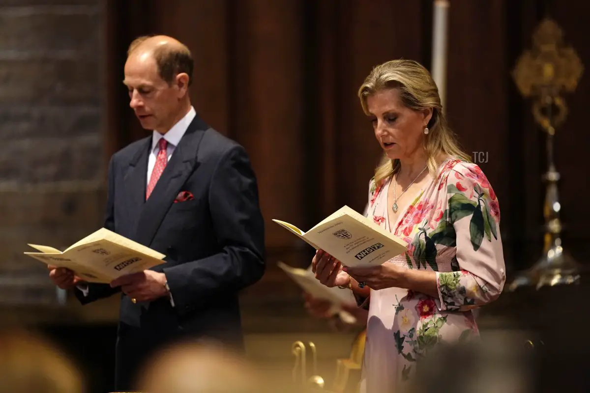 Il Duca e la Duchessa di Edimburgo partecipano a una cerimonia all'Abbazia di Westminster per celebrare il 75° anniversario del Servizio Sanitario Nazionale il 5 luglio 2023 (Jordan Pettitt - Pool/Getty Images)