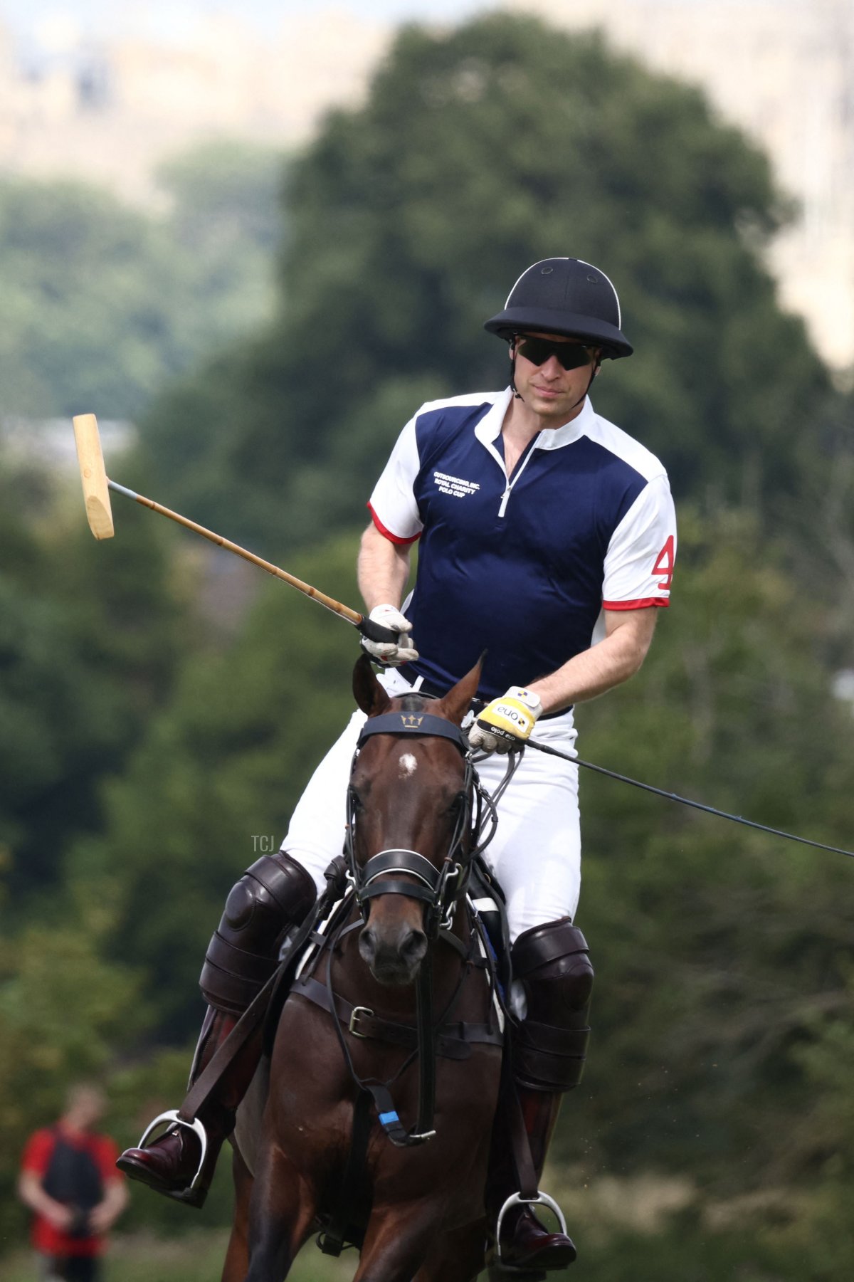 Il Principe del Galles gioca nella Out-Sourcing Inc. Royal Charity Polo Cup 2023 al Guards Polo Club il 6 luglio 2023 a Egham, Inghilterra (HENRY NICHOLLS/AFP via Getty Images)