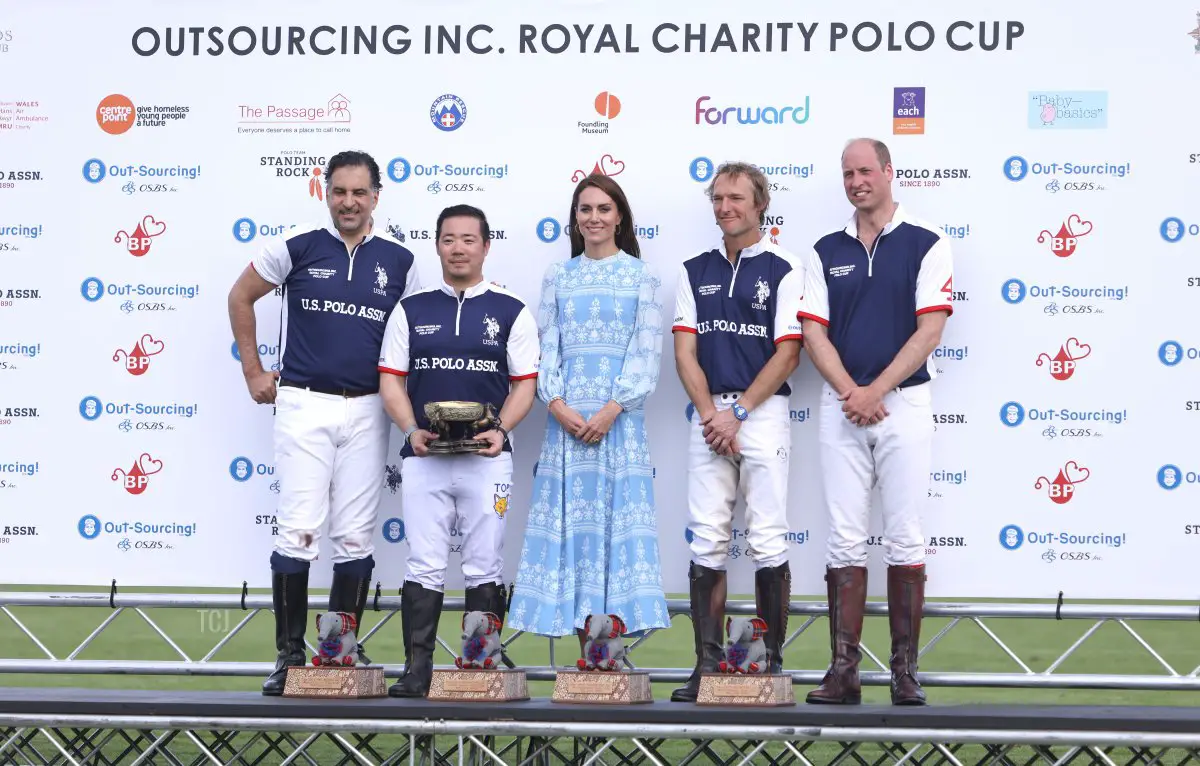 Il Principe e la Principessa del Galles partecipano alla Out-Sourcing Inc. Royal Charity Polo Cup 2023 al Guards Polo Club il 6 luglio 2023 a Egham, Inghilterra (Charlie Crowhurst/Getty Images)