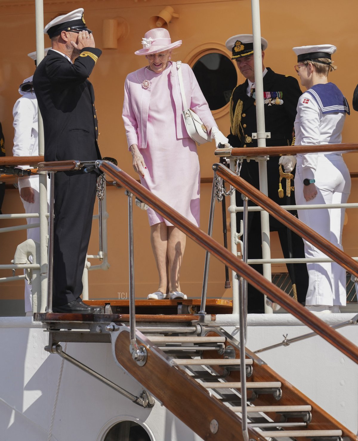 La regina Margherita II di Danimarca arriva a Graasten Torv il 18 luglio 2023 (CLAUS FISKER/Ritzau Scanpix/AFP via Getty Images)