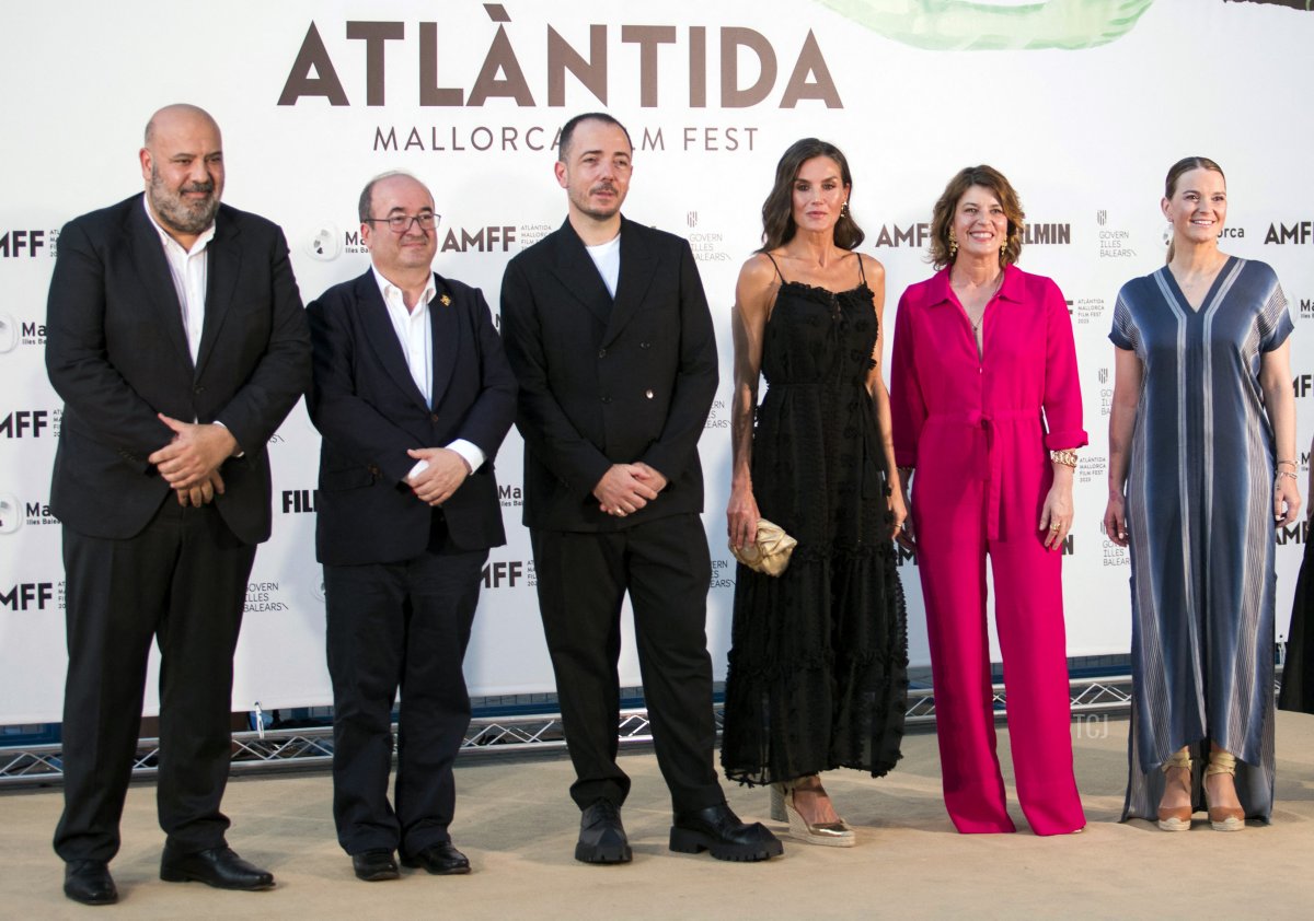 La Regina Letizia di Spagna partecipa alla cerimonia di chiusura del 13° Atlantida Mallorca Film Fest a Palma di Maiorca il 30 luglio 2023 (JAIME REINA/AFP via Getty Images)