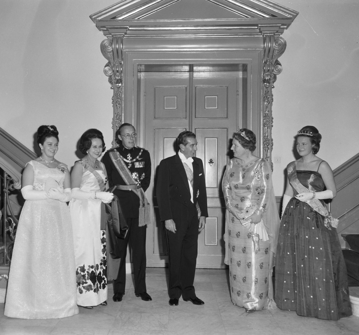 Queen Juliana, Prince Bernhard, and Princess Irene of the Netherlands attend a state banquet honoring the President of Mexico, April 3, 1963 (Joop van Bilsen/Anefo/Nationaal Archief/Wikimedia Commons)