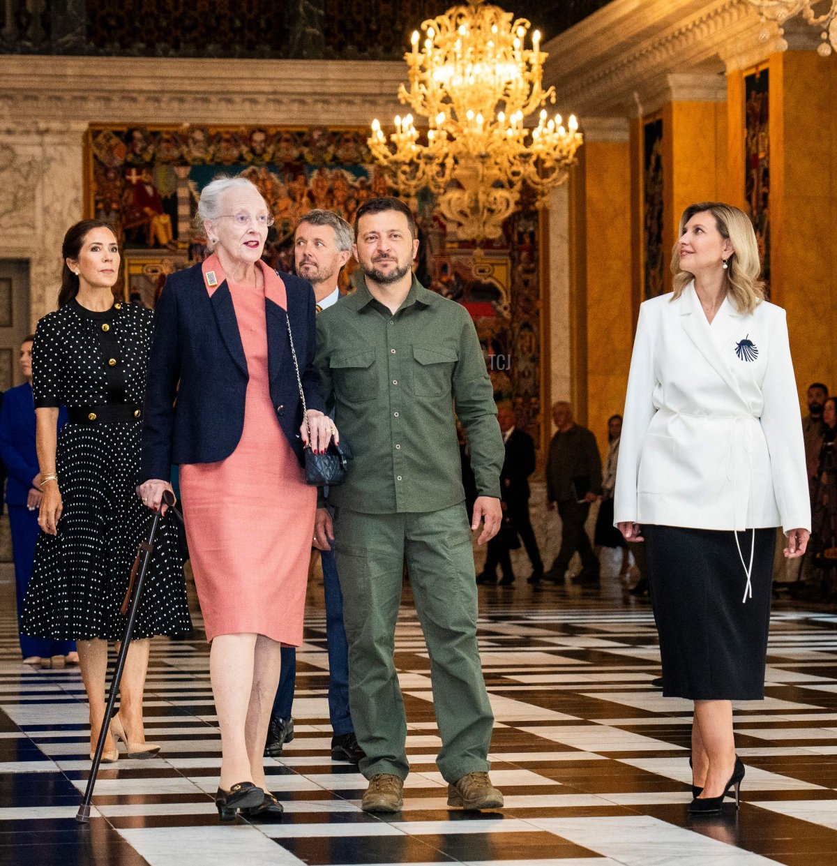 La Regina e il Principe e la Principessa Ereditare di Danimarca ricevono il Presidente e la First Lady dell'Ucraina nella Sala dei Cavalieri al Castello di Christiansborg a Copenaghen, Danimarca, il 21 agosto 2023 (MARTIN SYLVEST/Ritzau Scanpix/AFP via Getty Images)