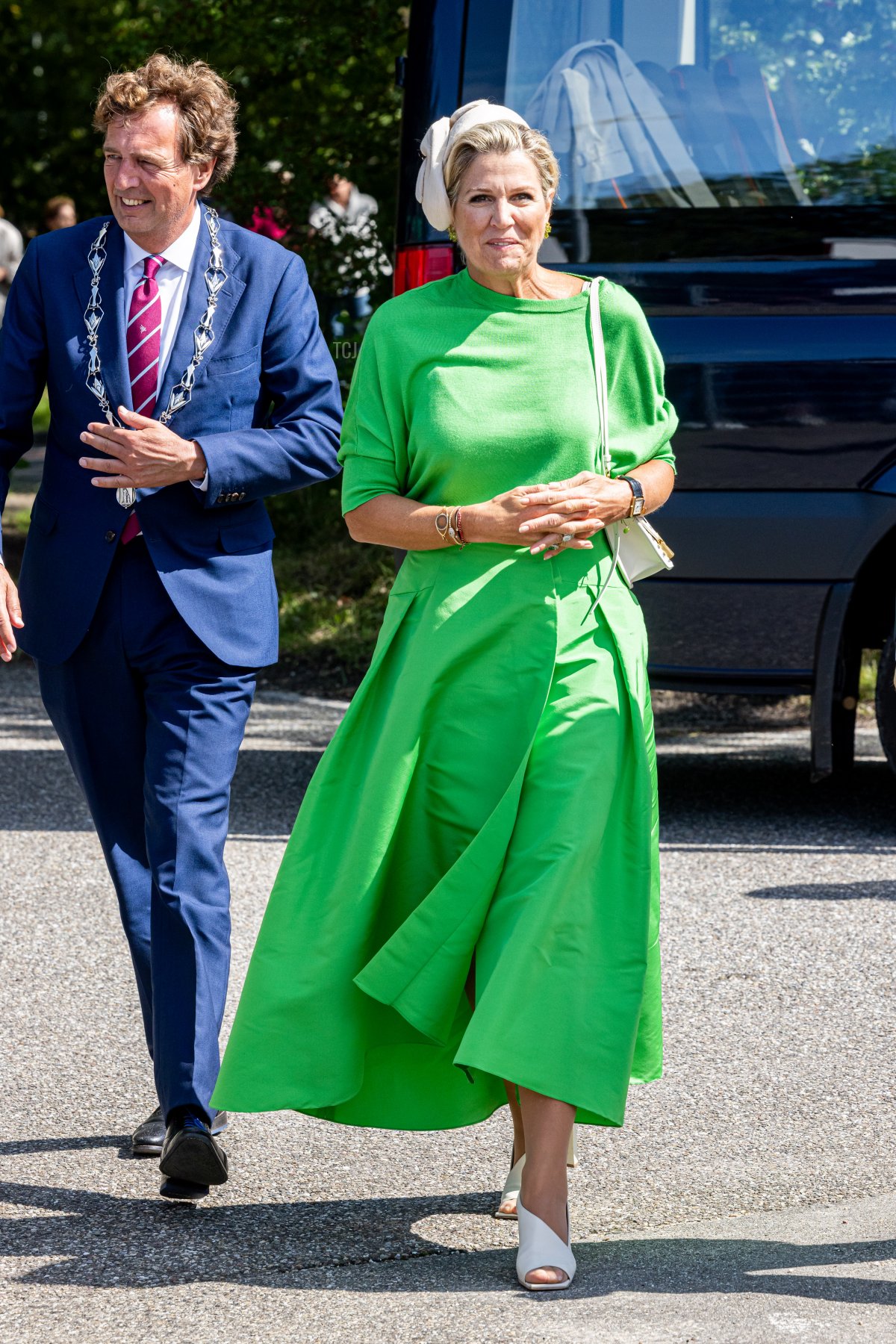 La Regina Maxima dei Paesi Bassi è ritratta a Bennekom durante una visita regionale alla Valle di Gelderse il 31 agosto 2023 (Patrick van Katwijk/Getty Images)