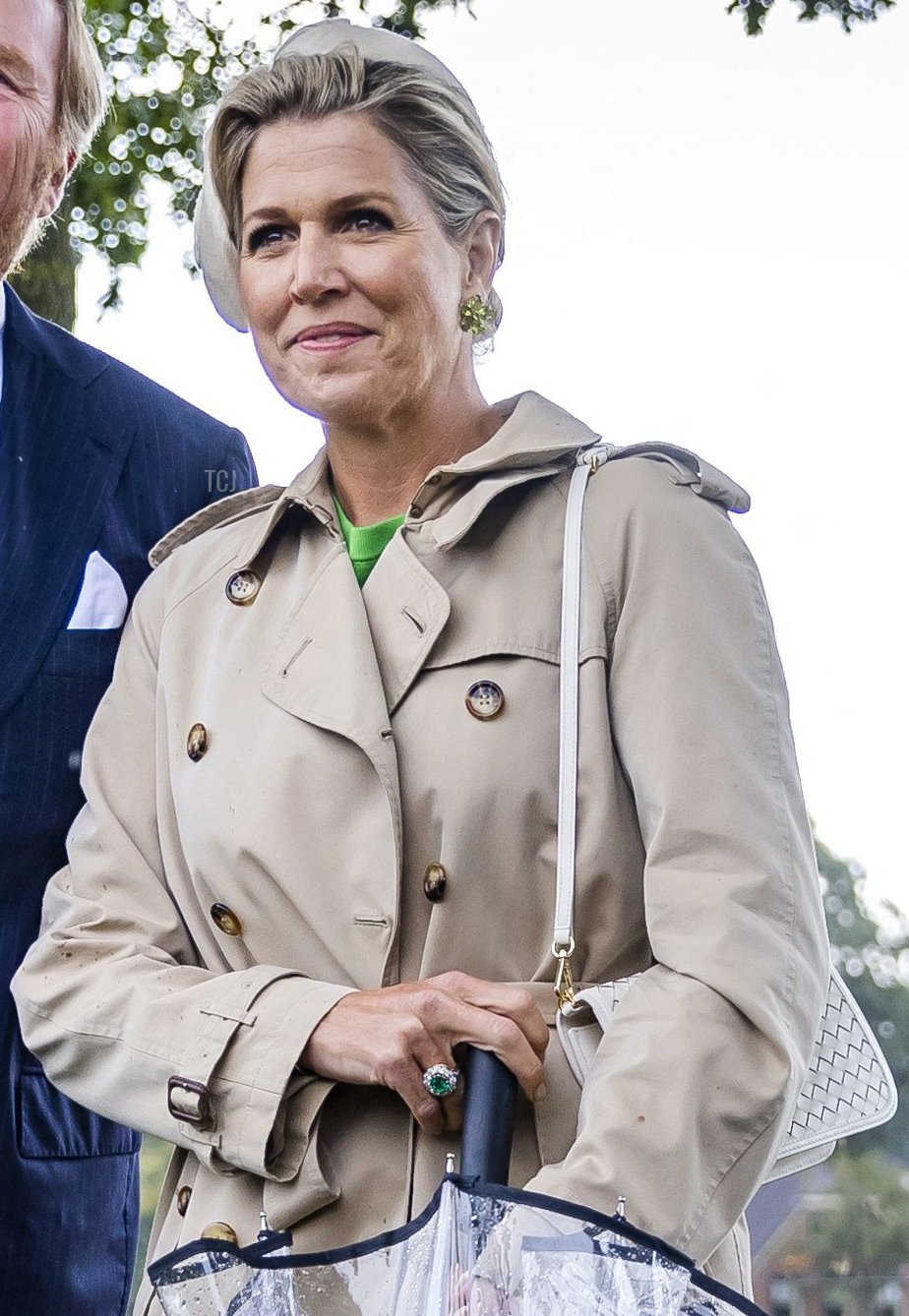 La Regina Maxima dei Paesi Bassi è ritratta a Nijkerk durante una visita regionale alla Valle di Gelderse il 31 agosto 2023 (REMKO DE WAAL/ANP/AFP via Getty Images)