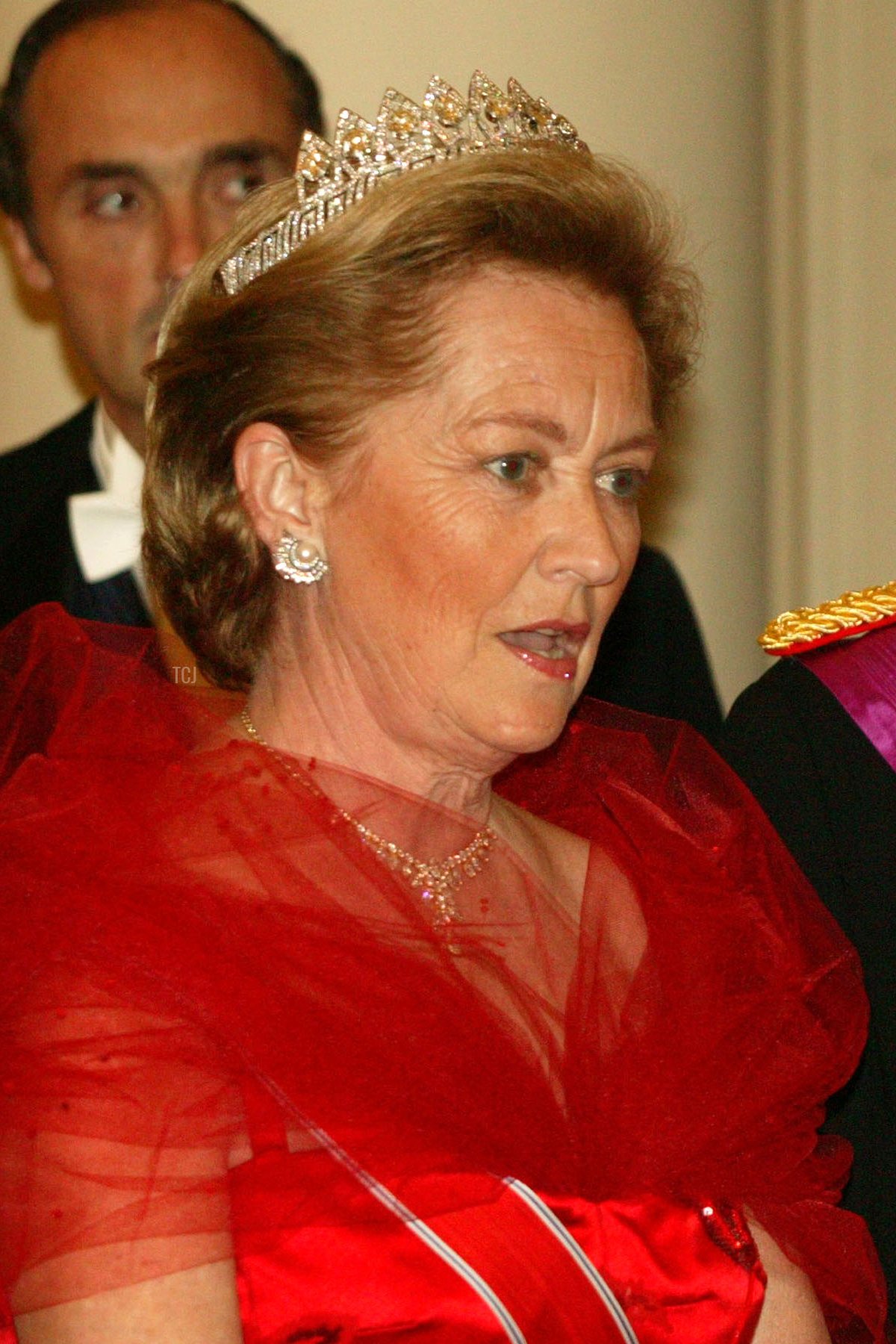 La regina Paola partecipa a un banchetto di stato a Bruxelles in onore del Re Harald V e della Regina Sonja di Norvegia il 20 maggio 2003 (Mark Renders/Getty Images)