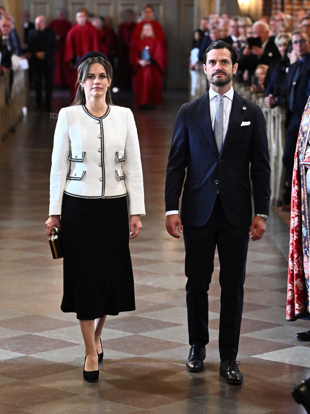 Il Principe Carlo Filippo e la Principessa Sofia di Svezia partecipano a un servizio nella cattedrale di Stoccolma prima dell'apertura del parlamento svedese a Stoccolma il 12 settembre 2023 (Jessica Gow/TT News Agency/Alamy)