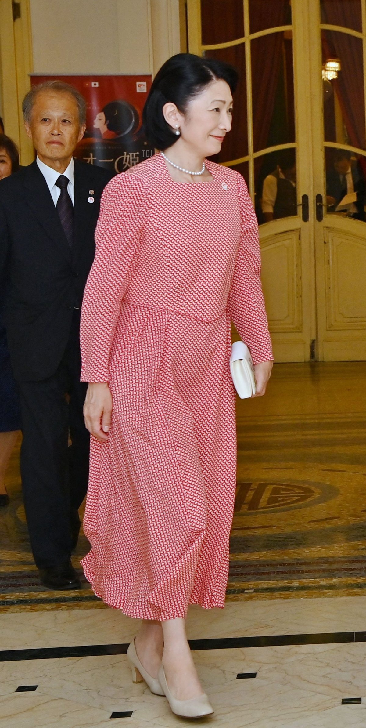 La Principessa ereditaria del Giappone partecipa alla prima dell'opera Princess Anio presso il Teatro dell'Opera di Hanoi il 22 settembre 2023 (GIANG HUY/AFP via Getty Images)