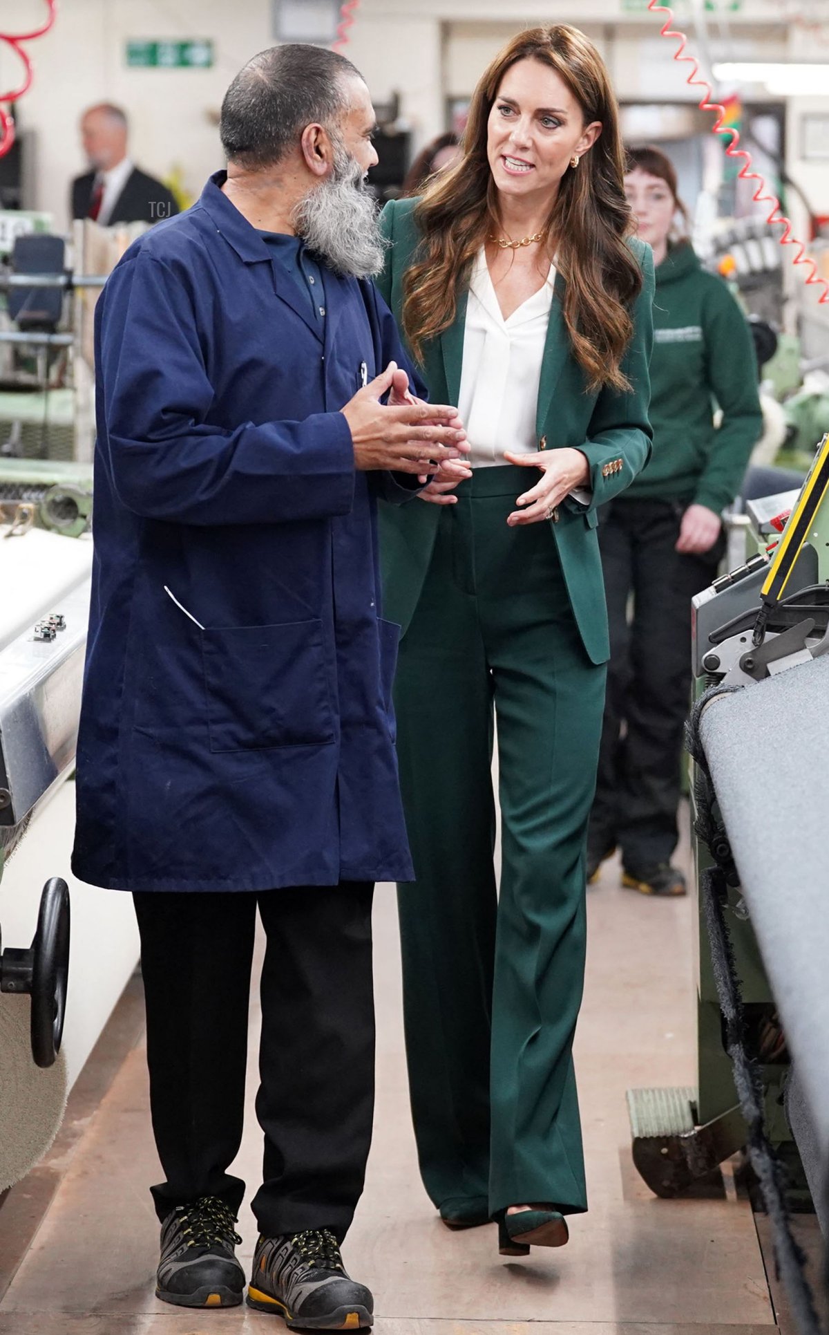 La Principessa di Galles visita AW Hainsworth, un'azienda tessile a conduzione familiare a Leeds, il 26 settembre 2023 (Danny Lawson - WPA Pool/Getty Images)