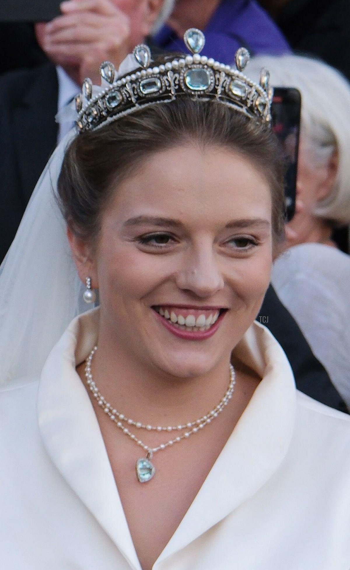 Maria Teresita di Sassonia, ritrattata nel giorno del suo matrimonio a Dresda, 23 settembre 2023 (Sebastian Willnow/DPA Picture Alliance/Alamy)