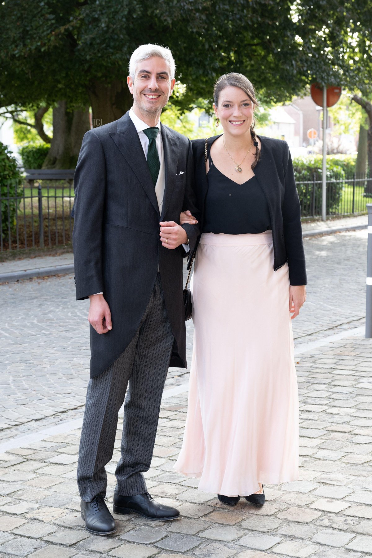 Nicolas Bagory e la Principessa Alexandra di Lussemburgo partecipano al matrimonio dell'Arciduca Alessandro d'Austria e Natacha Roumiantzoff-Pachkevitch a Beloeil, Belgio, il 29 settembre 2023 (David Niviere/Abaca Press/Alamy)