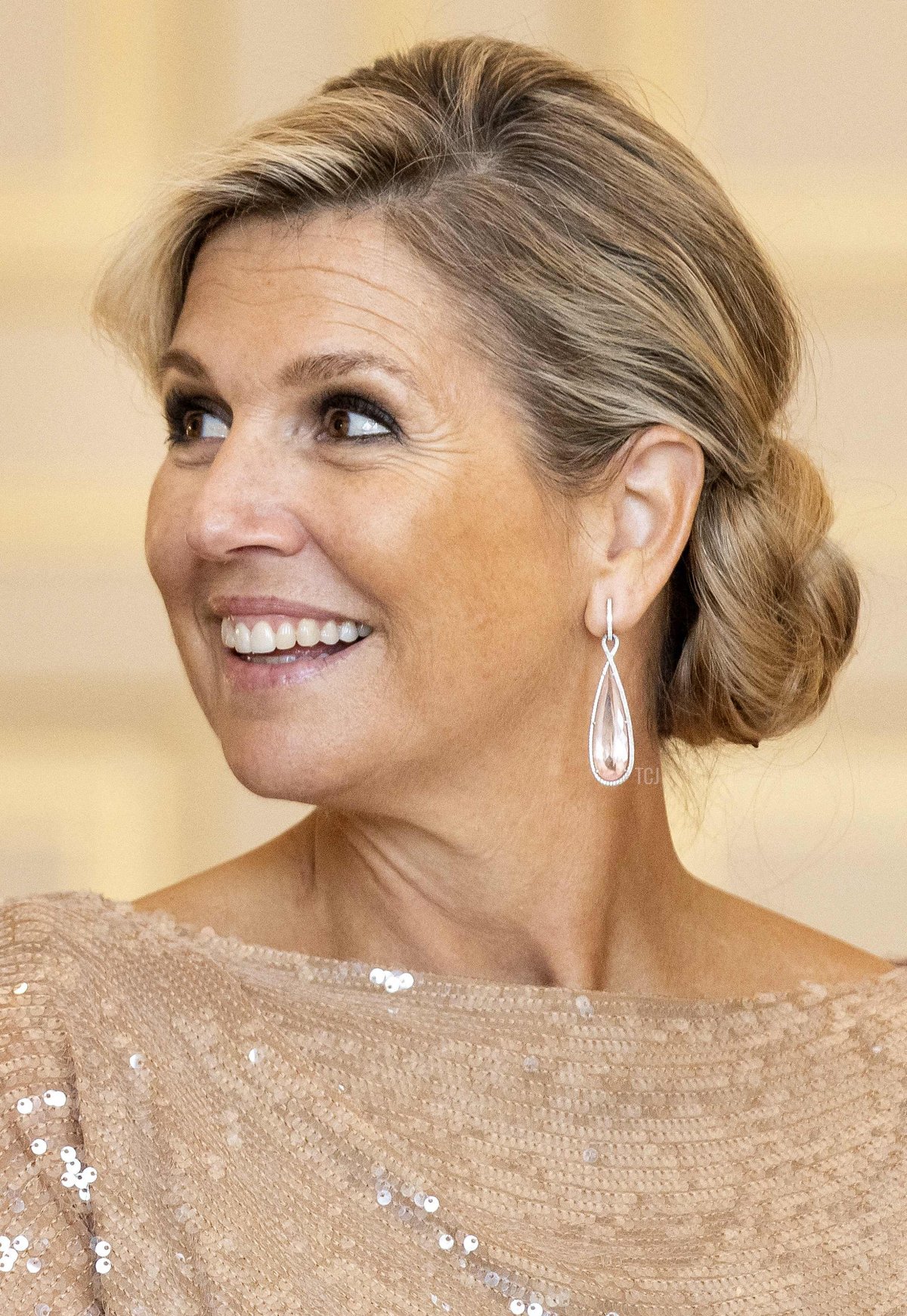 La Regina Maxima dei Paesi Bassi partecipa alla presentazione delle Mele d'Arancia, i premi annuali del Fondo Arancione, all'Aia il 4 ottobre 2023 (KOEN VAN WEEL/ANP/AFP tramite Getty Images)