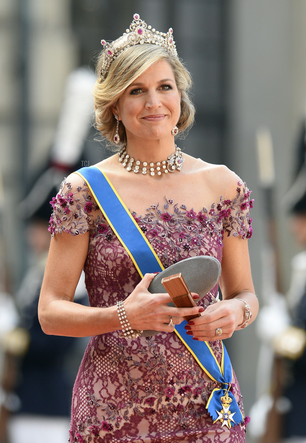 La regina Maxima indossa la Tiara della Parure Mellerio con Rubini, giugno 2015