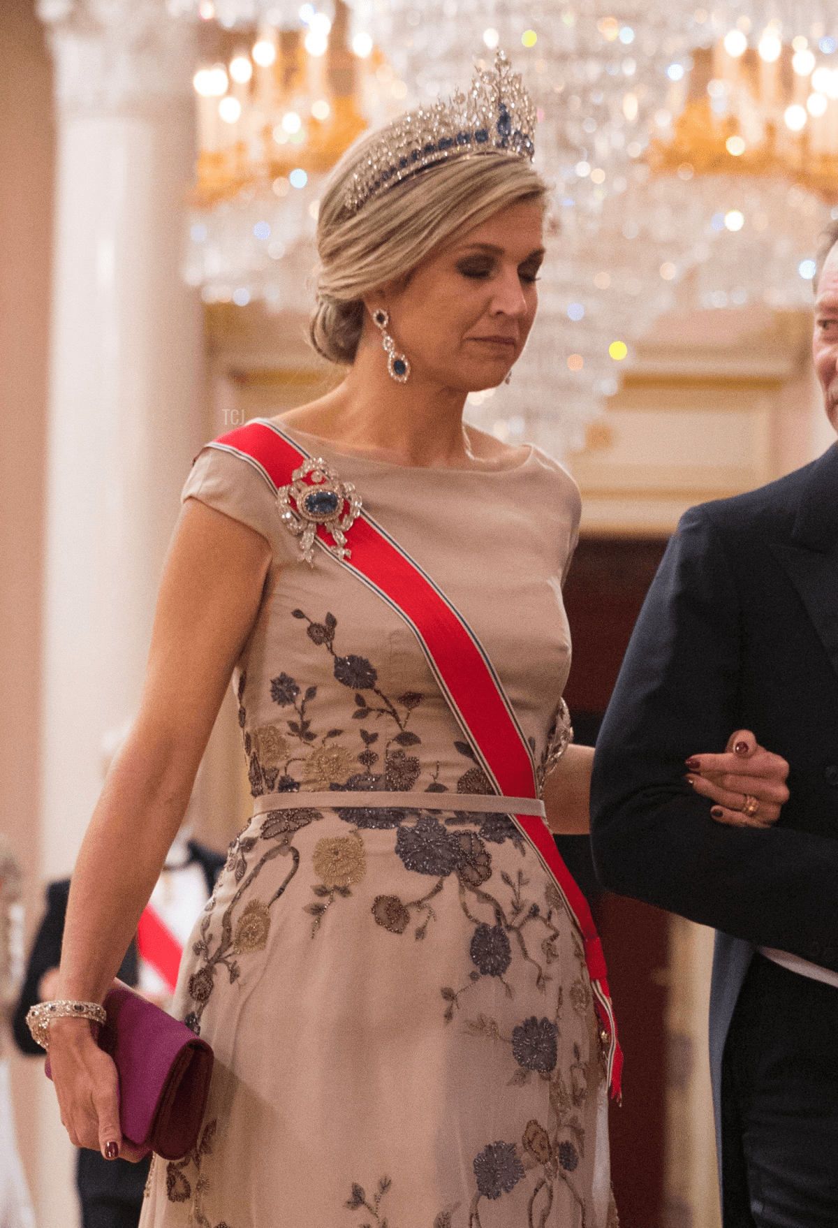 La regina Maxima indossa la Tiara della Parure di Zaffiri Olandesi, maggio 2017