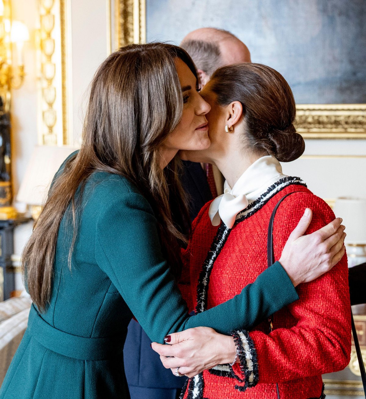 Il Principe e la Principessa di Galles accolgono la Principessa Ereditaria Victoria e il Principe Daniel di Svezia al Castello di Windsor il 30 novembre 2023 (Christine Olsson/TT News Agency/Alamy)