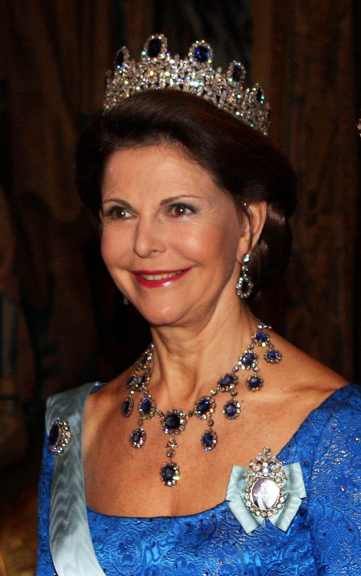 Queen Silvia of Sweden attends the King's Dinner for Nobel laureates at the Royal Palace in Stockholm on December 11, 2007 (Albert Nieboer/RPE/DPA Picture Alliance Archive/Alamy)